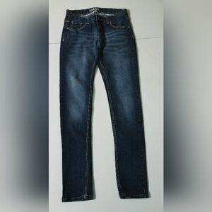 Reign Juniors Straight Leg Dark Wash Embroidered Back Women's Size 7 Short